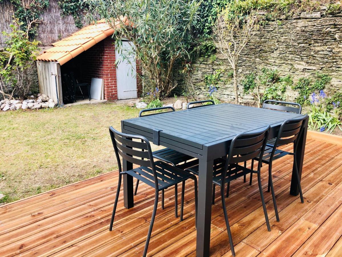 Maison avec terrasse à 50 m de la mer Pornic Esterno foto